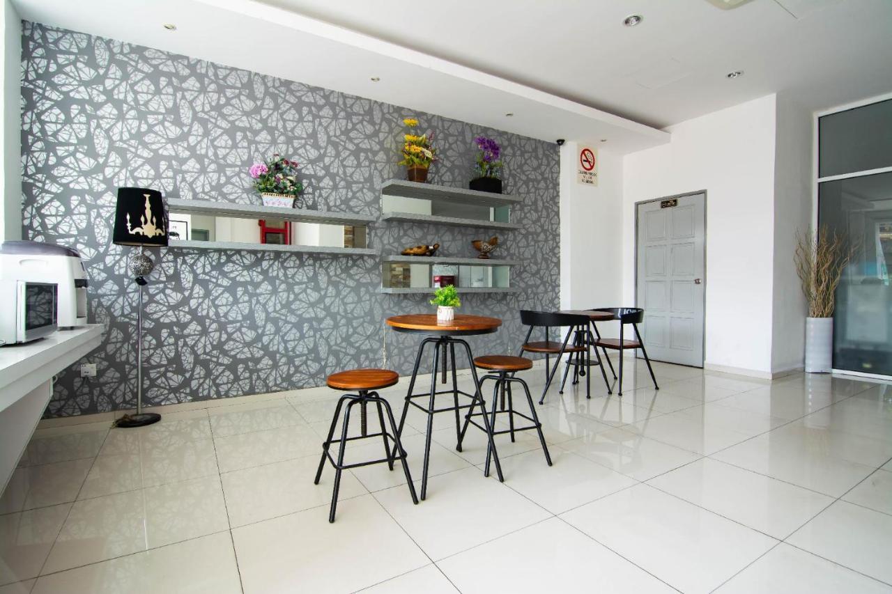 Hotel Dreamz Sdn Bhd 2*