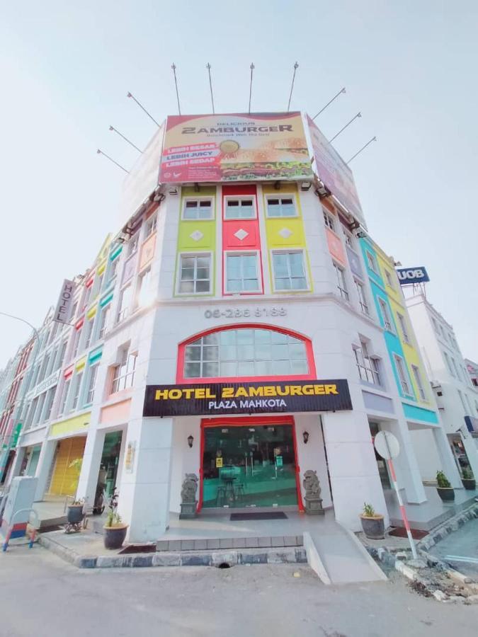 Hotel Dreamz Sdn Bhd 2*