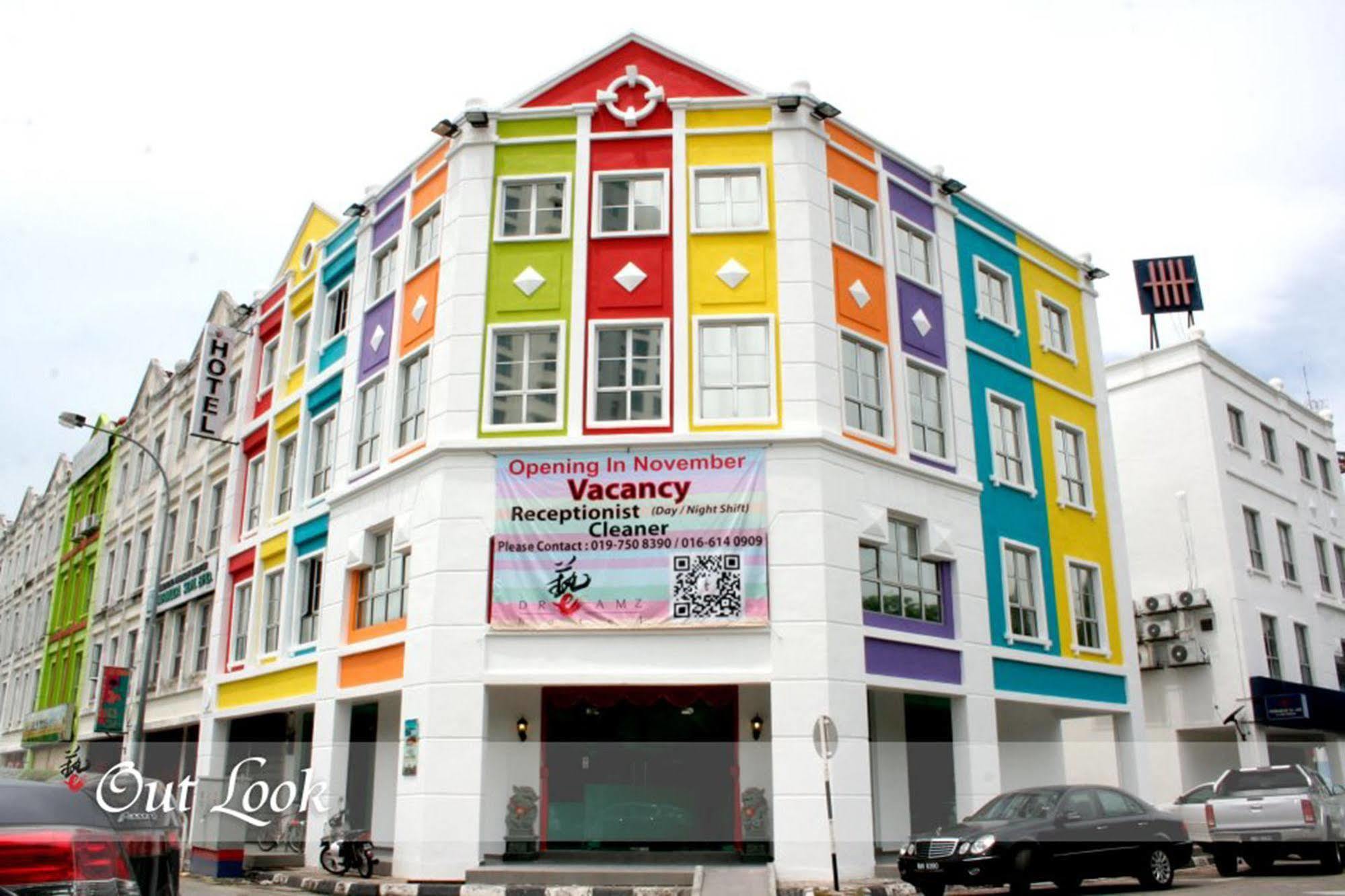 Hotel Dreamz Sdn Bhd 2*
